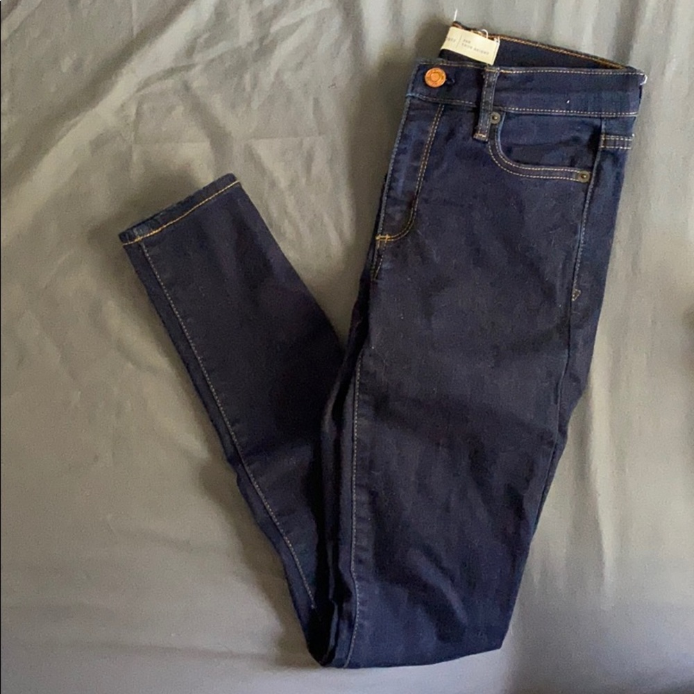 Women’s gap jeans